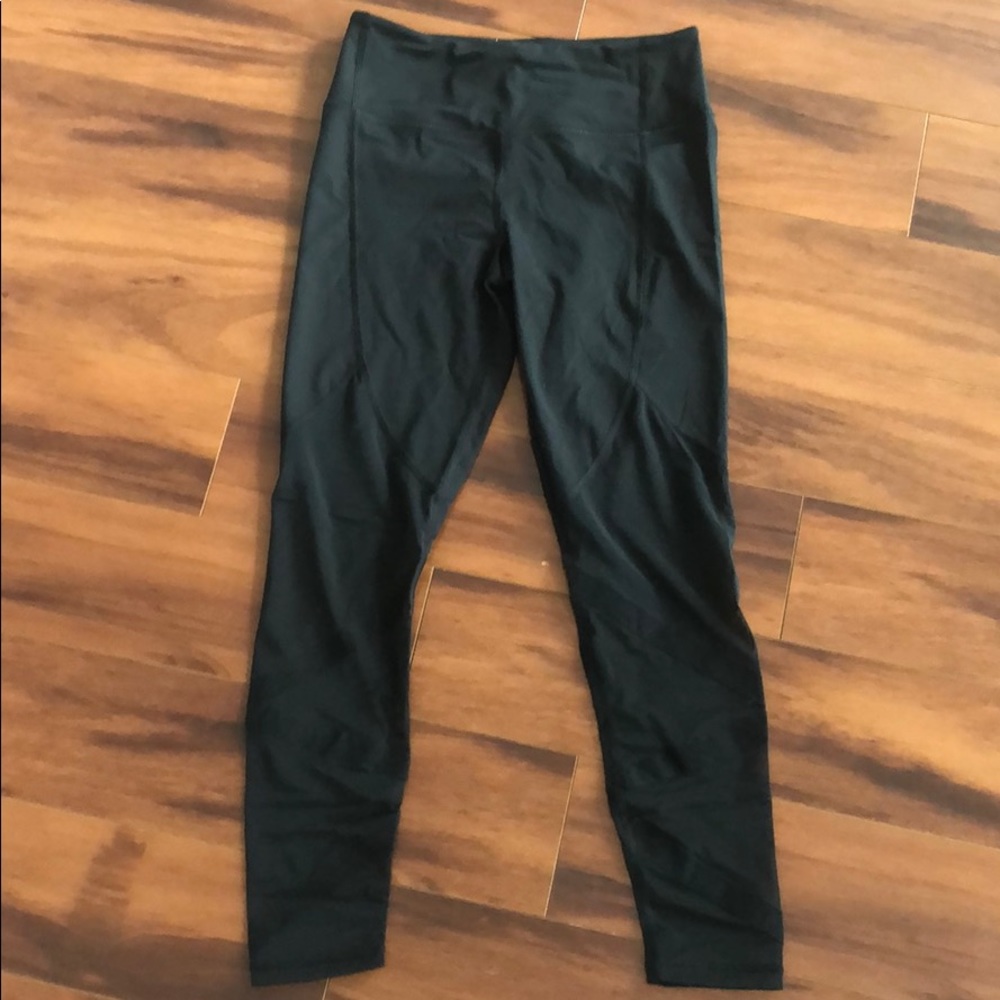 Never worn Victoria Sport workout pant